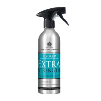 Um frasco de spray prateado com o rótulo 